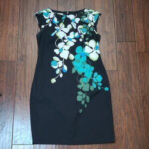 London Times Black Cap Sleeve Dress with Blue, White & Green Floral Design (8)